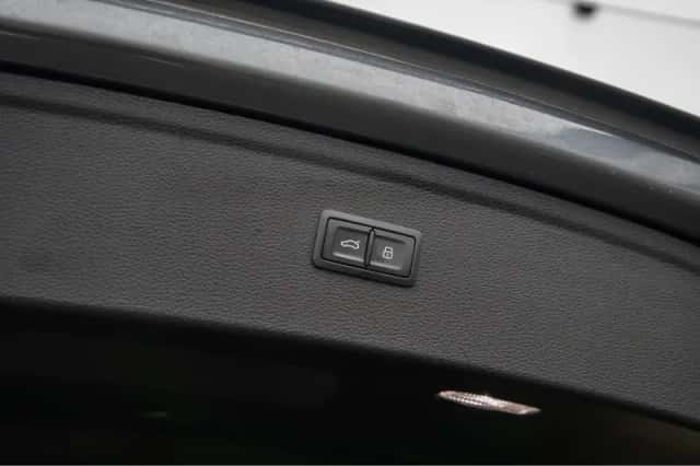 Audi Q5 (2022) thumbnail 25