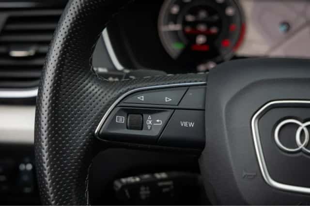 Audi Q5 (2022) thumbnail 29