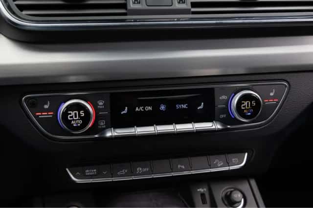 Audi Q5 (2022) thumbnail 35
