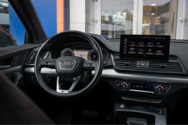 Audi Q5 (2022) thumbnail 38