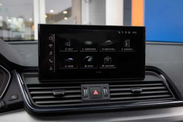 Audi Q5 (2022) thumbnail 51