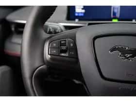 Ford Mustang Mach-E (2023) thumbnail 29