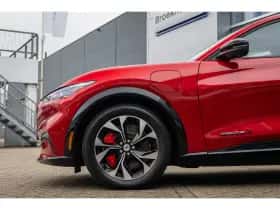 Ford Mustang Mach-E (2023) thumbnail 48