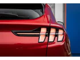Ford Mustang Mach-E (2023) thumbnail 7