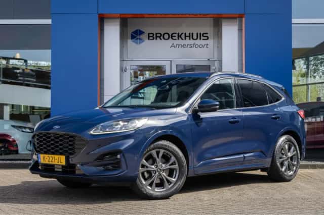 Ford Kuga (2021) thumbnail 1