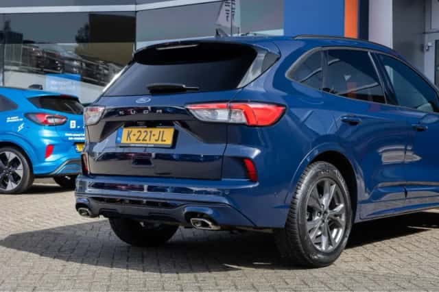 Ford Kuga (2021) thumbnail 11