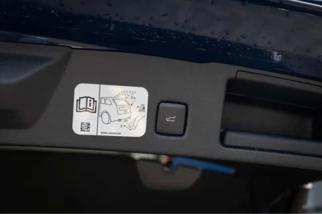 Ford Kuga (2021) thumbnail 12