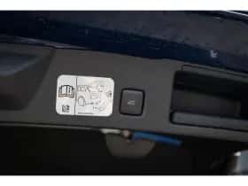 Ford Kuga (2021) thumbnail 12