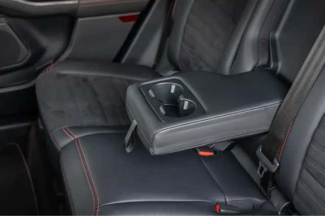 Ford Kuga (2021) thumbnail 16