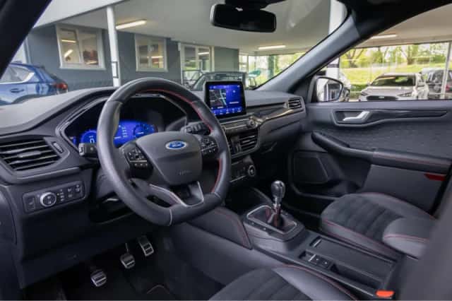 Ford Kuga (2021) thumbnail 23