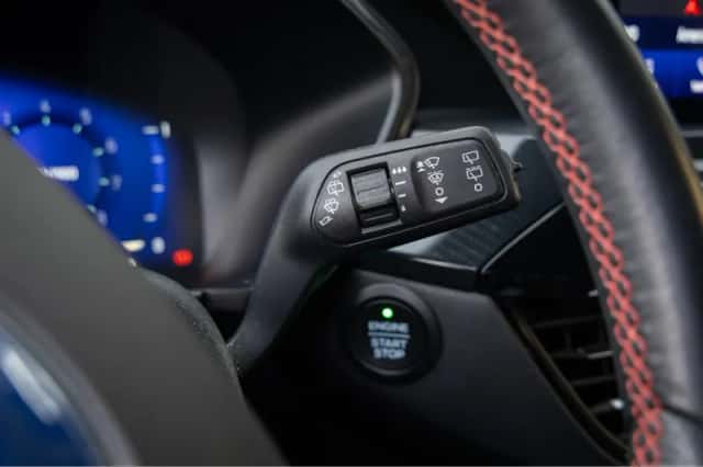 Ford Kuga (2021) thumbnail 32