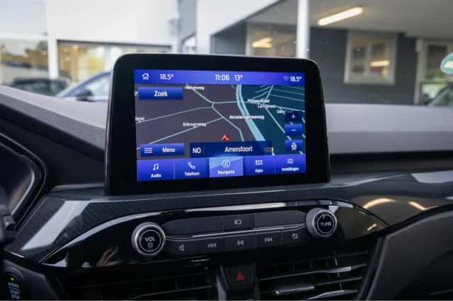 Ford Kuga (2021) thumbnail 35