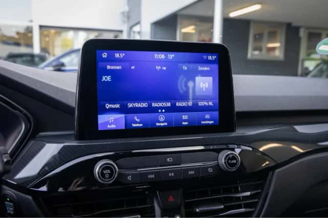 Ford Kuga (2021) thumbnail 42