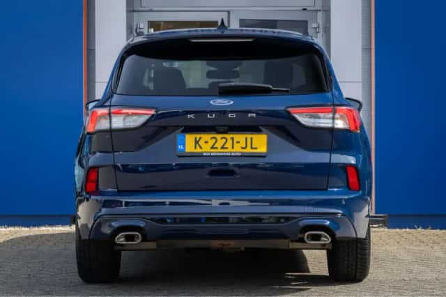 Ford Kuga (2021) thumbnail 7