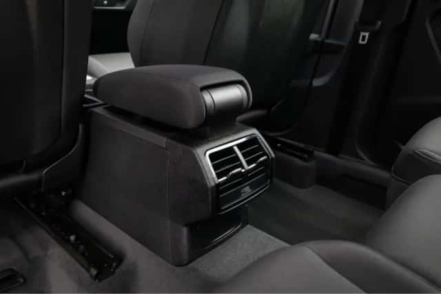 Audi Q3 (2022) thumbnail 17