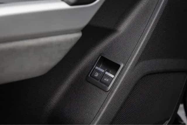 Audi Q3 (2022) thumbnail 24