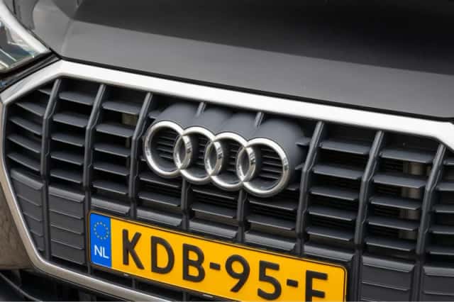 Audi Q3 (2022) thumbnail 8