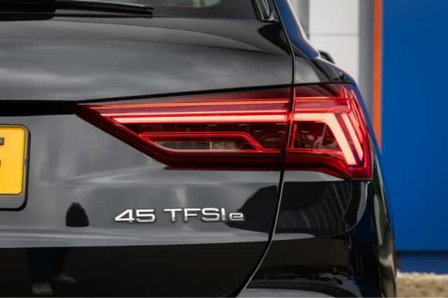 Audi Q3 (2022) thumbnail 10