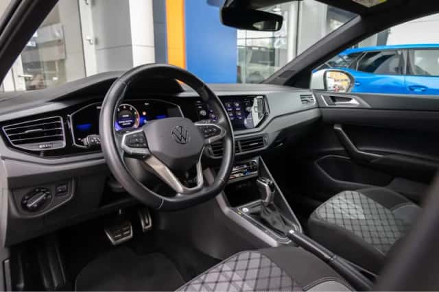 Volkswagen Taigo (2022) thumbnail 2
