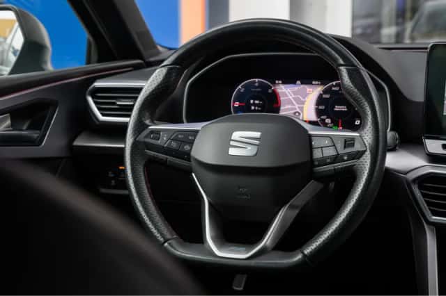 SEAT Leon (2022) thumbnail 25