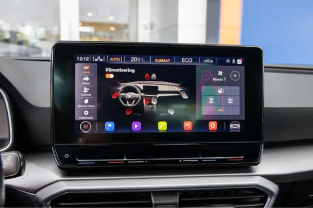 SEAT Leon (2022) thumbnail 40
