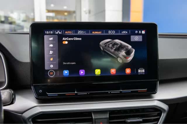 SEAT Leon (2022) thumbnail 42