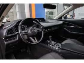 Mazda CX-30 (2023) thumbnail 2