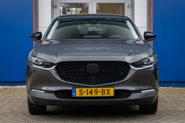 Mazda CX-30 (2023) thumbnail 3