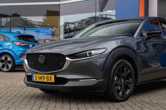 Mazda CX-30 (2023) thumbnail 4