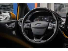Ford Fiesta (2018) thumbnail 23