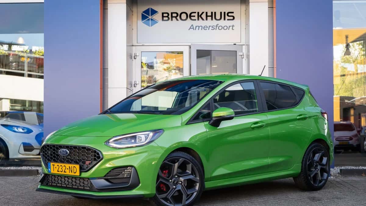 Ford Fiesta (2023) — foto 1