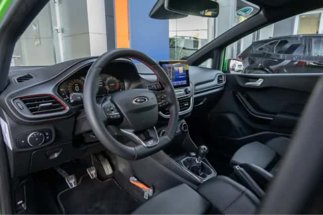 Ford Fiesta (2023) thumbnail 16