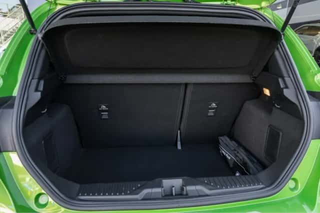 Ford Fiesta (2023) thumbnail 19