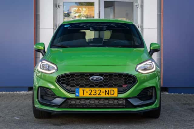 Ford Fiesta (2023) thumbnail 4