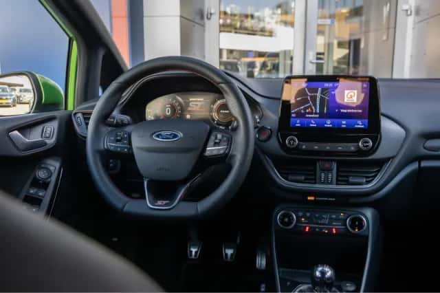 Ford Fiesta (2023) thumbnail 35