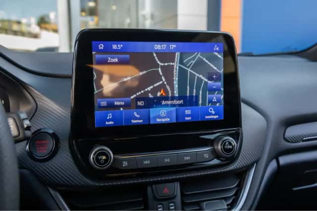 Ford Fiesta (2023) thumbnail 36