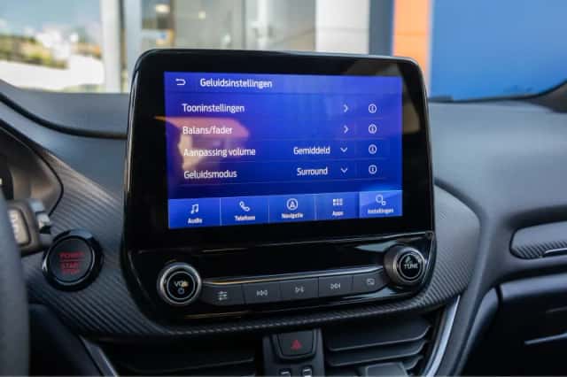 Ford Fiesta (2023) thumbnail 42