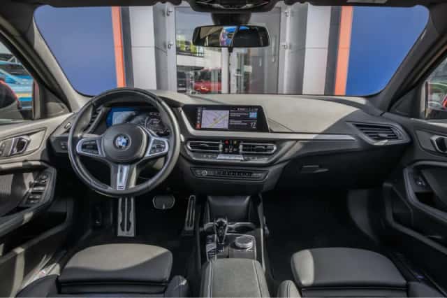 BMW 1-Serie (2023) thumbnail 12
