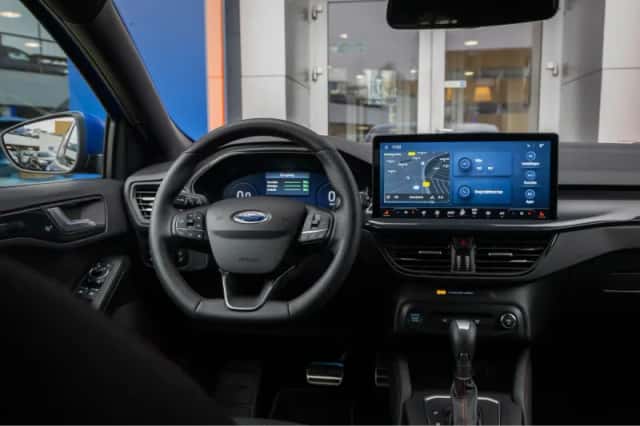 Ford Focus (2024) thumbnail 12