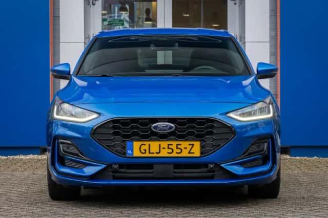 Ford Focus (2024) thumbnail 3