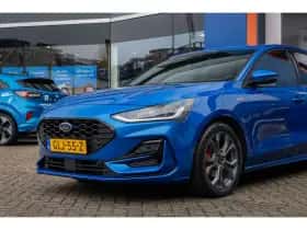 Ford Focus (2024) thumbnail 4