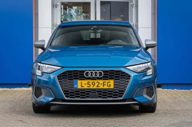 Audi A3 (2021) thumbnail 3