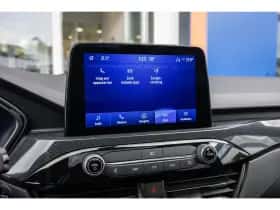 Ford Kuga (2024) thumbnail 48