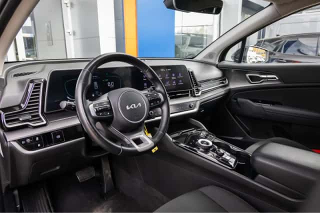 Kia Sportage (2023) thumbnail 23