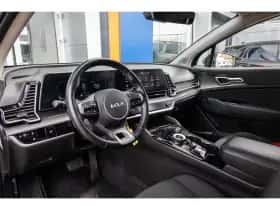 Kia Sportage (2023) thumbnail 23