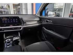 Kia Sportage (2023) thumbnail 24
