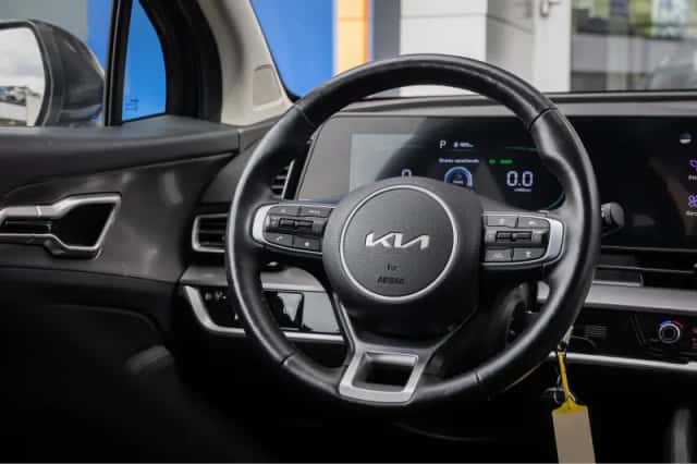 Kia Sportage (2023) thumbnail 26