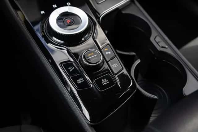 Kia Sportage (2023) thumbnail 38