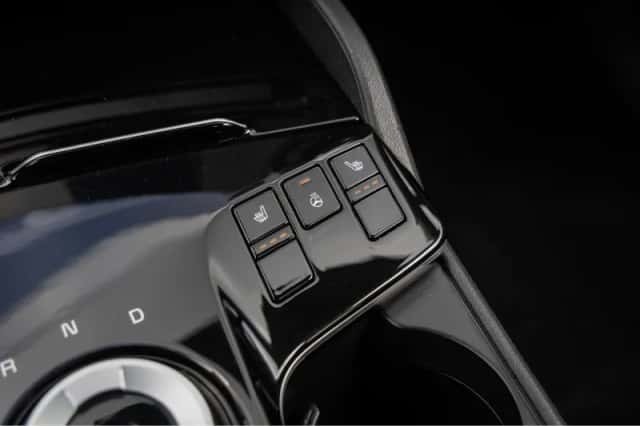 Kia Sportage (2023) thumbnail 39