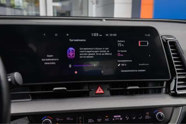 Kia Sportage (2023) thumbnail 44